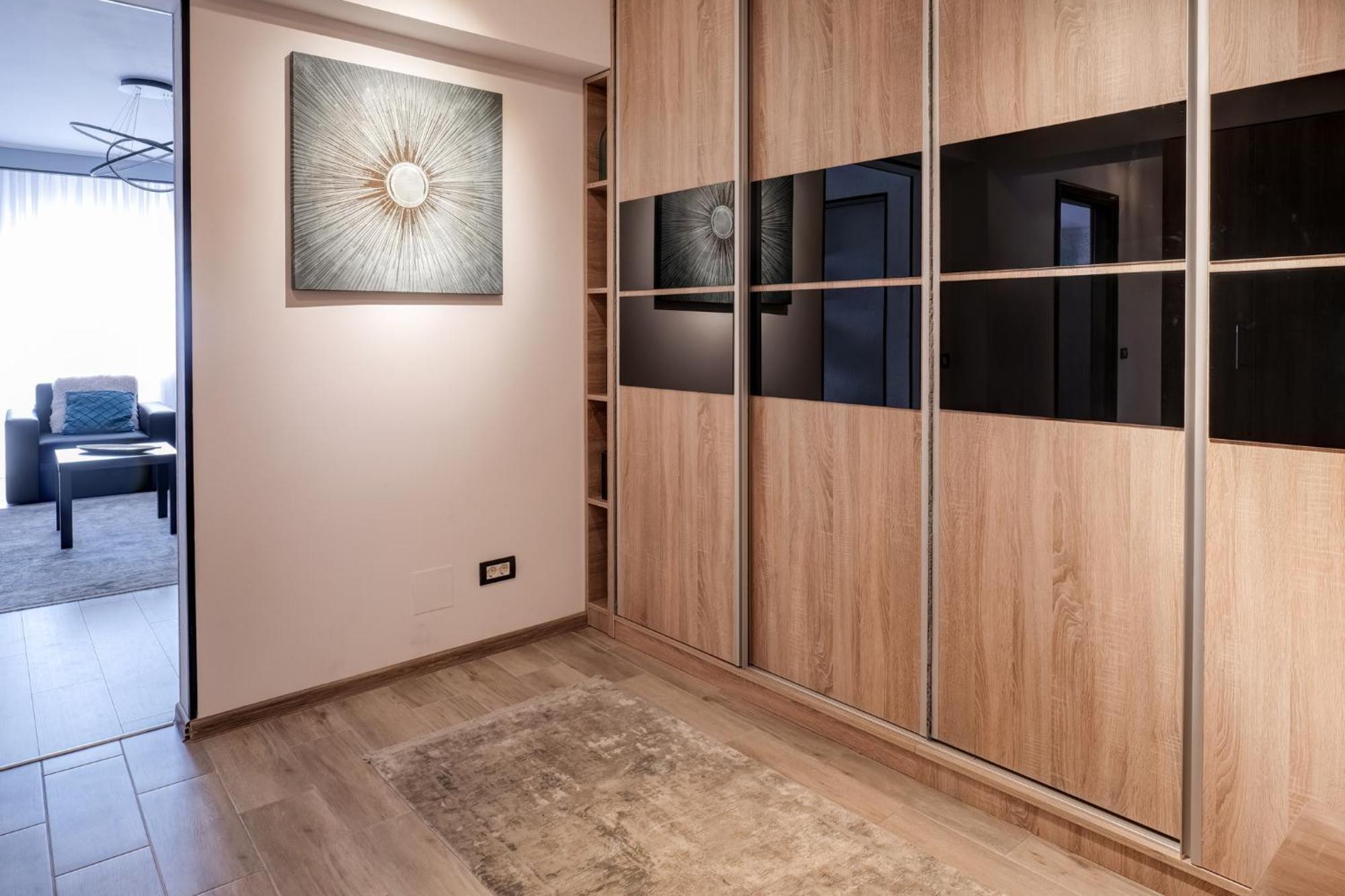 Chanttal Luxury - Fountain Apartamento
